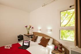 Hotel Cerise Nancy - photo 9