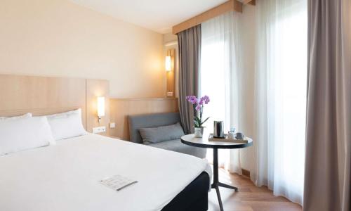 ibis Nancy Centre Gare et Congres - photo 2