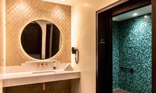 Best Western Plus Crystal - photo 3