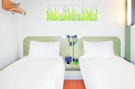 ibis Budget Nancy Centre - photo 25