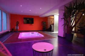 Ds Plaisir Love Room avec sauna, jacuzzi à Nancy - photo 4